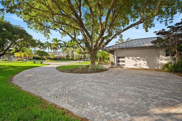 5 of 47 - 15625 Sw 73rd Ct, Palmetto Bay, FL