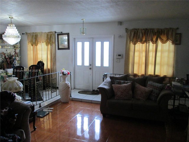 5 of 29 - 3346 Nw 23rd Ct, Lauderdale Lakes, FL