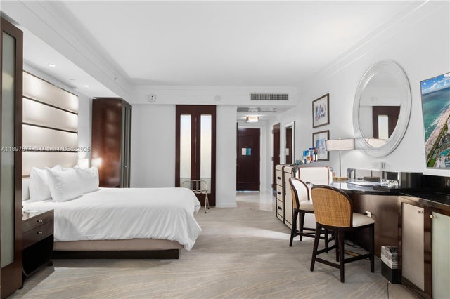 3 of 8 - 4391 Collins Ave 1403, Miami Beach, FL