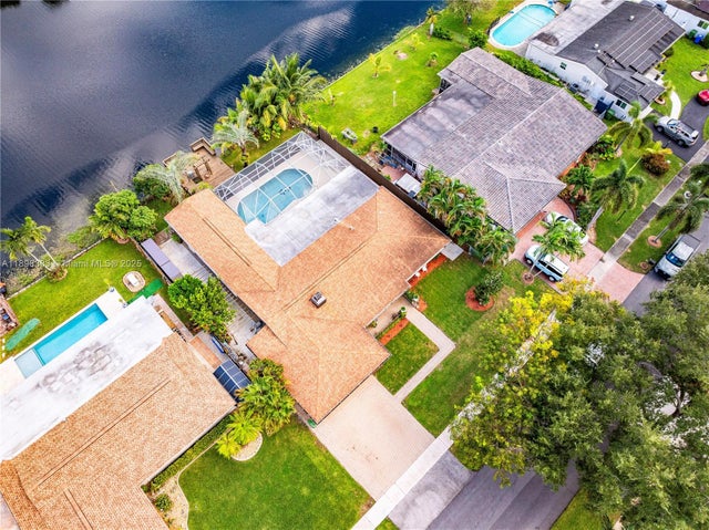4 of 44 - 11041 Nw 22nd St, Pembroke Pines, FL