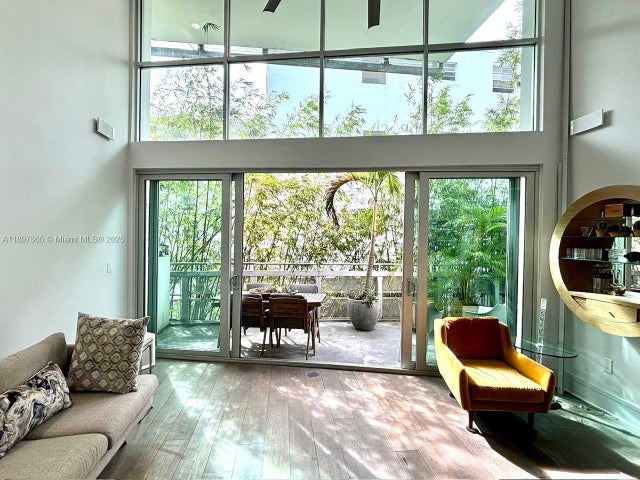 2 of 36 - 221 Jefferson Ave 4, Miami Beach, FL