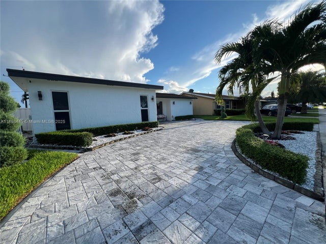5 of 51 - 11370 Nw 46th Pl, Sunrise, FL