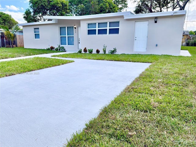 3 of 75 - 124 Harvard Rd, West Park, FL