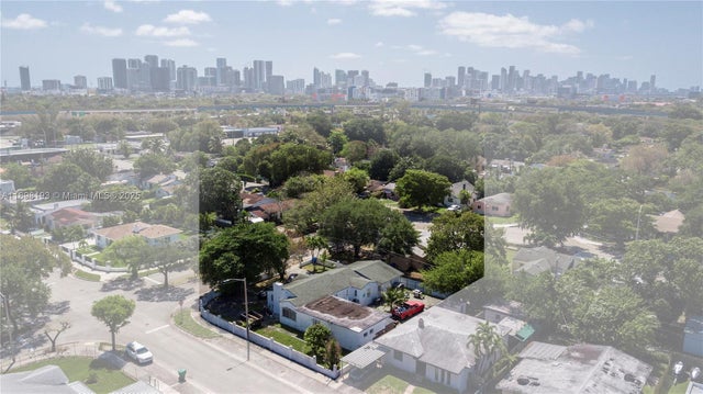 1 of 17 - 4628 Nw 8th Ave, Miami, FL