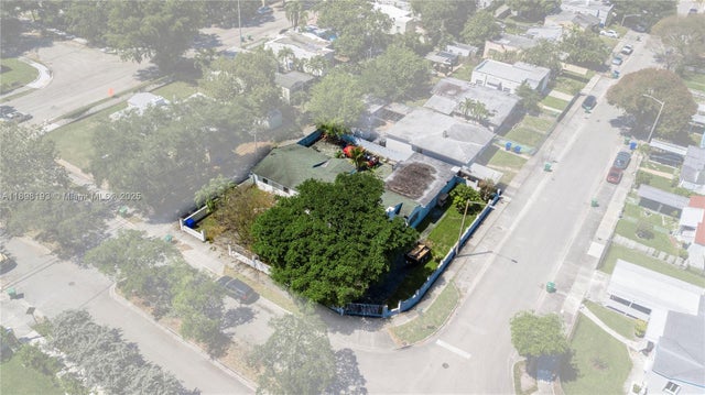 2 of 17 - 4628 Nw 8th Ave, Miami, FL