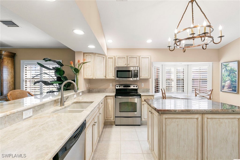 5785 Grande Reserve Way 904, Naples