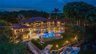 Photo of Listing #A11898151