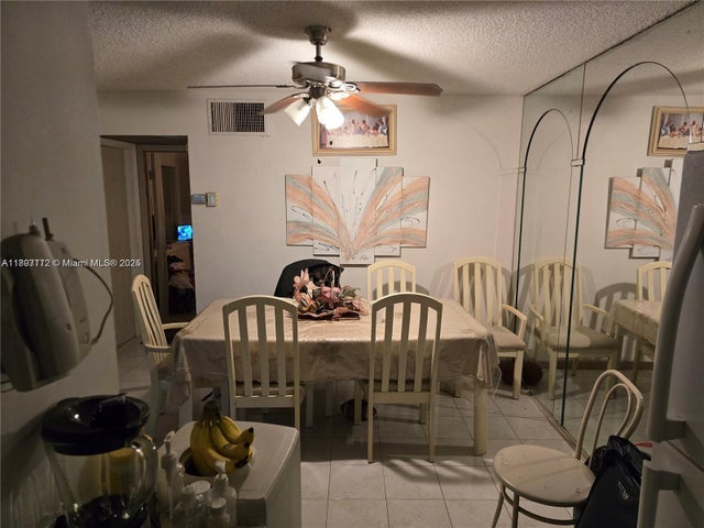 3 of 5 - 20310 Ne 2nd Ave 15, Miami Gardens, FL