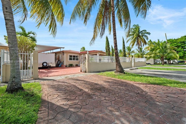 1 of 25 - 100 E 37th St, Hialeah, FL