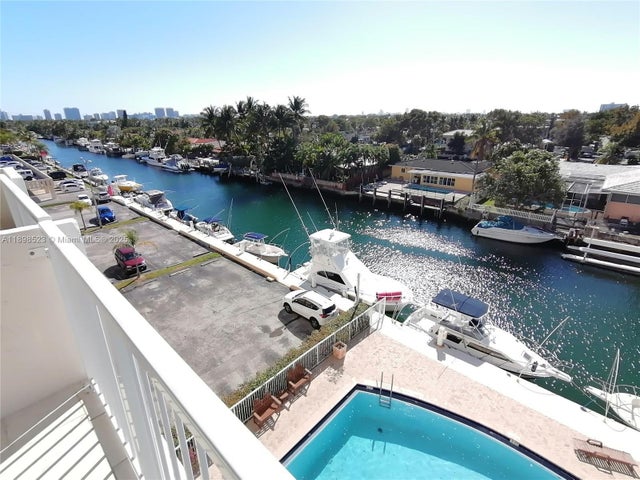 3 of 17 - 2020 Ne 135th St 506, North Miami, FL