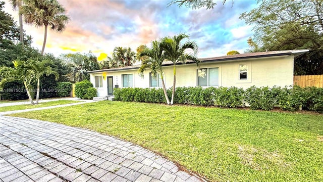 1 of 46 - 5401 W Broward Blvd, Plantation, FL