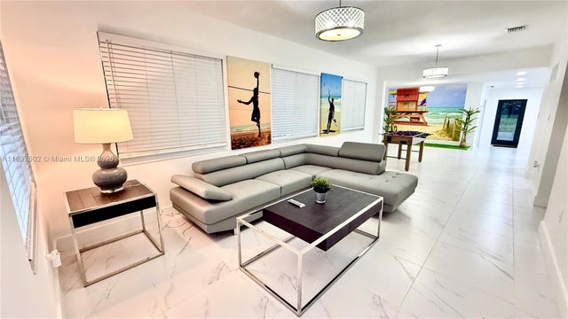 5 of 46 - 5401 W Broward Blvd, Plantation, FL