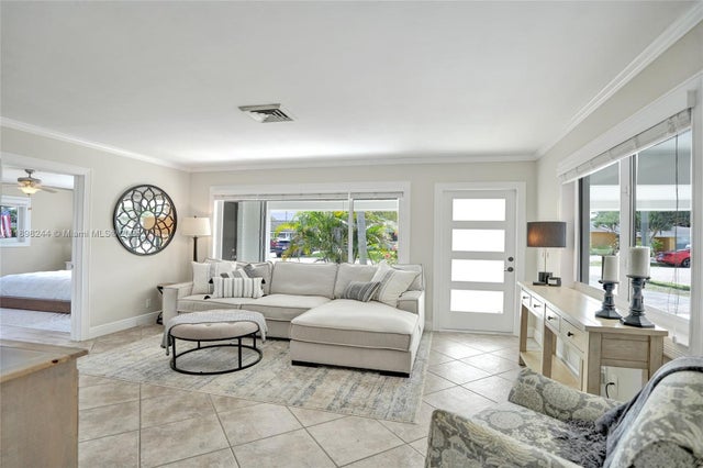 4 of 41 - 351 Ne 43rd St, Oakland Park, FL