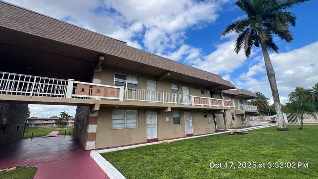 3 of 15 - 301 Nw 177th St 141, Miami Gardens, FL