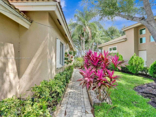 4 of 22 - 15831 Sw 10th St, Pembroke Pines, FL