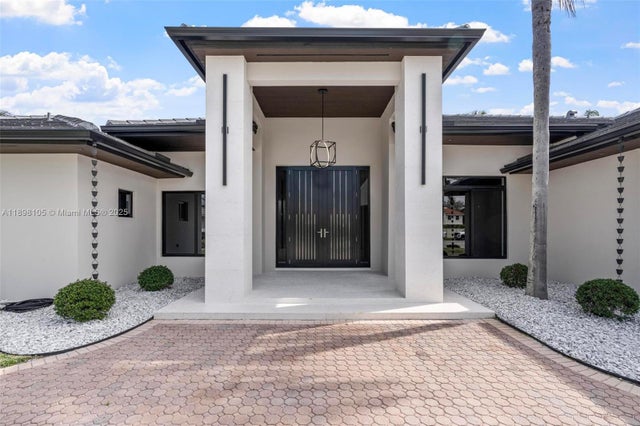 5 of 70 - 7755 Sw 85th Ct, Miami, FL