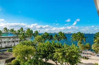 Photo of Listing #A11898597