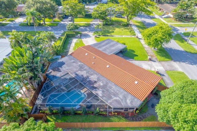 2 of 57 - 3439 Cleveland St, Hollywood, FL