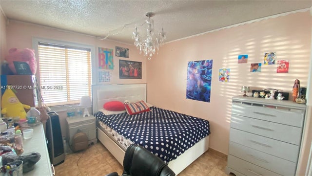 5 of 11 - 19764 Nw 54 Ave, Miami Gardens, FL