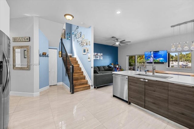 5 of 50 - 2726 Treasure Cove Cir, Dania Beach, FL