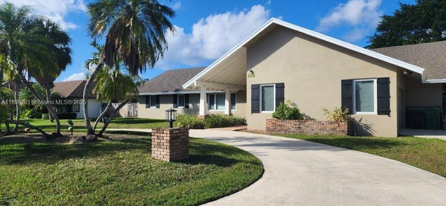 10341 Sw 140th St, Miami