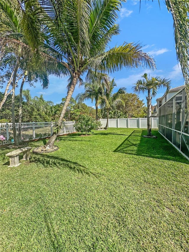 5 of 71 - 1462 Running Oak Ct, Royal Palm Beach, FL