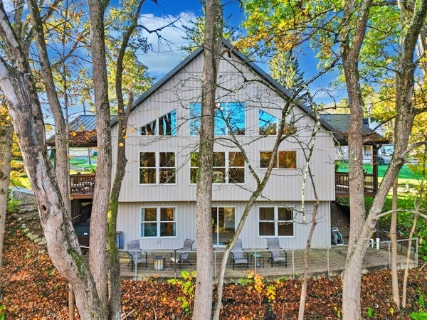 945 Maitland Lane, Hickory