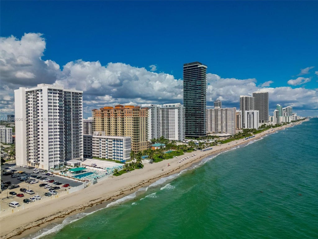 3140 S Ocean Dr 708, Hallandale Beach