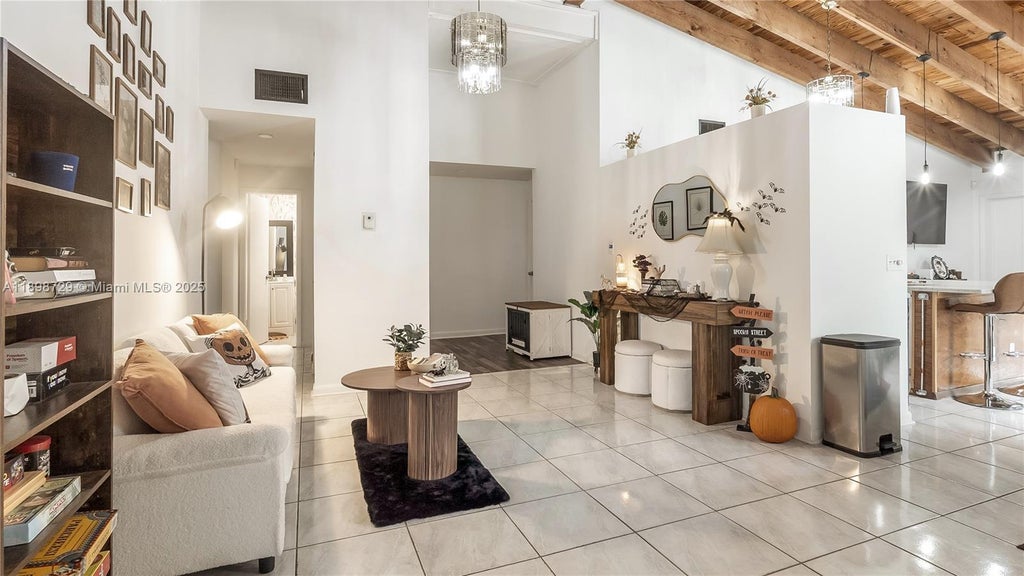 6368 Nw 29th St, Sunrise