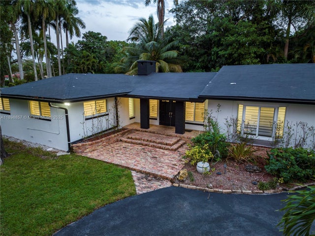 3 of 41 - 2100 Sw 28th Way, Fort Lauderdale, FL