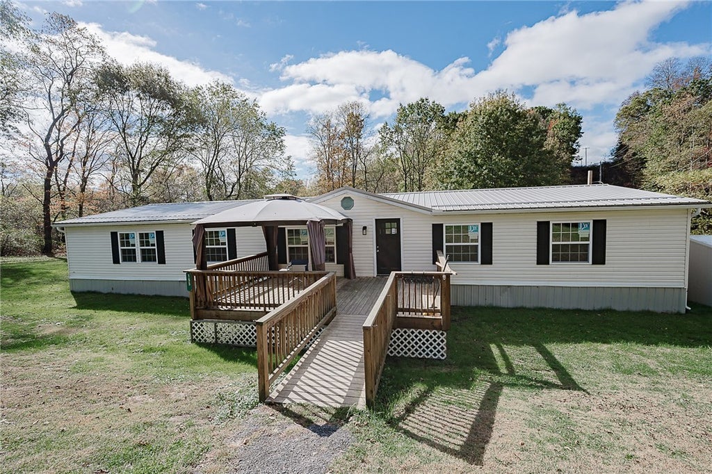 155 Baker Road, West Franklin