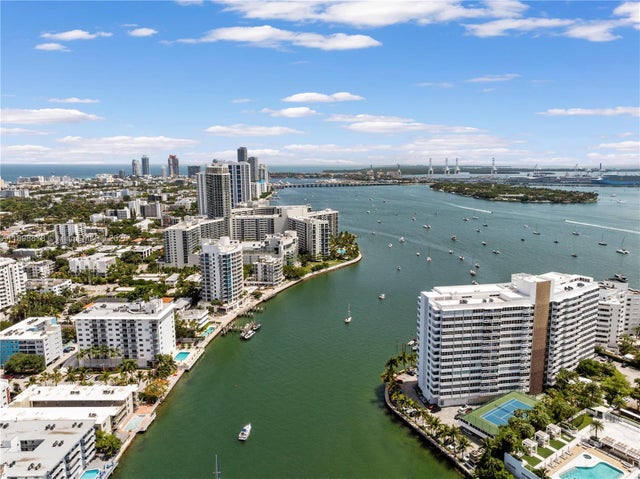 2 of 4 - 1673 Bay Rd 405, Miami Beach, FL