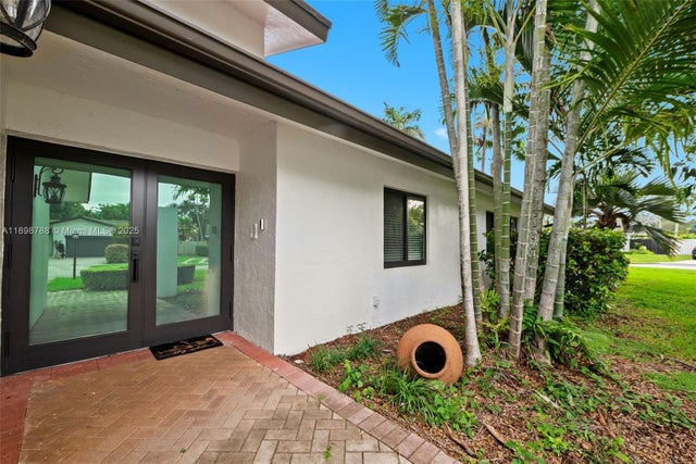 2 of 40 - 11471 Sw 105th Ter, Miami, FL