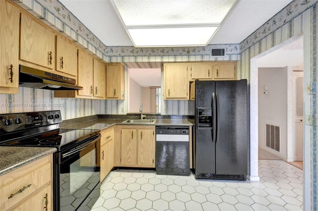 3 of 42 - 14575 Bonaire Blvd 308, Delray Beach, FL
