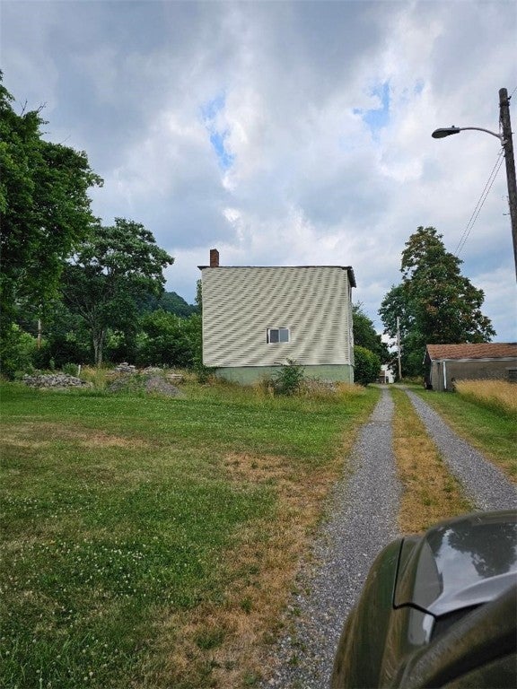 326 1/2 Erie Street, Aliquippa