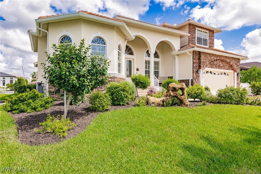 375 Conners Ave, Naples
