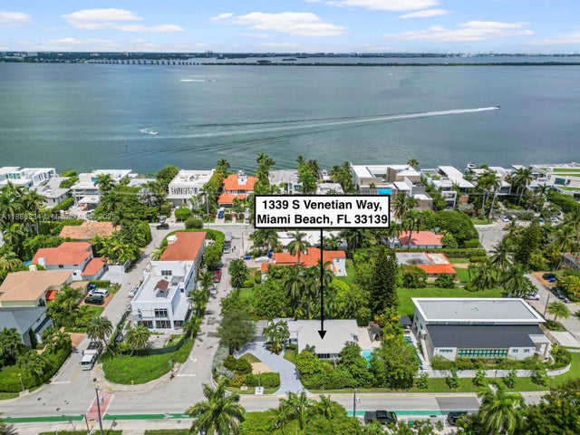 3 of 22 - 1339 S Venetian Way, Miami, FL