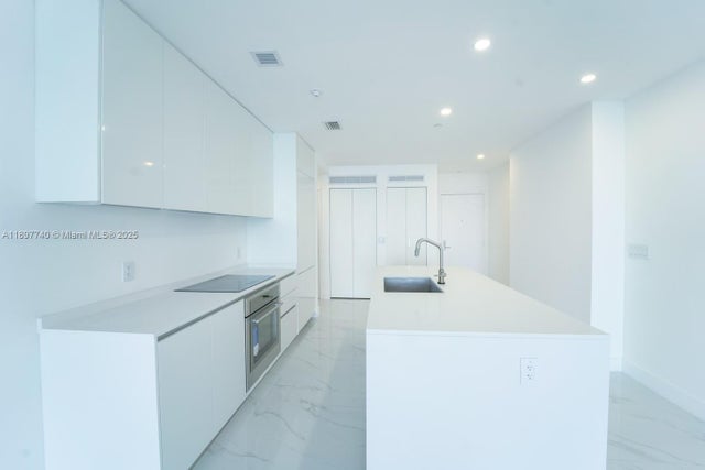 5 of 53 - 700 Ne 24th St 1904, Miami, FL