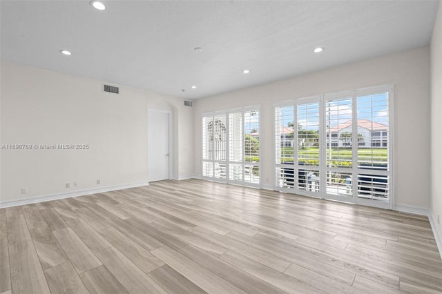 4 of 67 - 123 Palm Bay Ter B, Palm Beach Gardens, FL