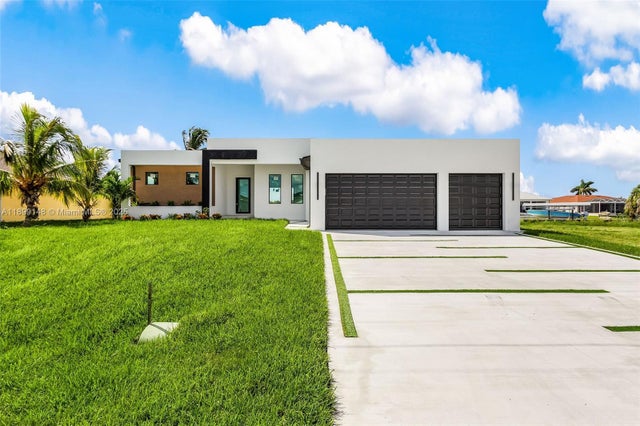 1 of 28 - 4113 Nw 36th Ln, Cape Coral, FL