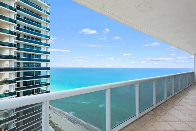 4 of 33 - 1830 S Ocean Dr 3708, Hallandale Beach, FL