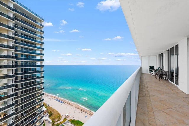 5 of 33 - 1830 S Ocean Dr 3708, Hallandale Beach, FL