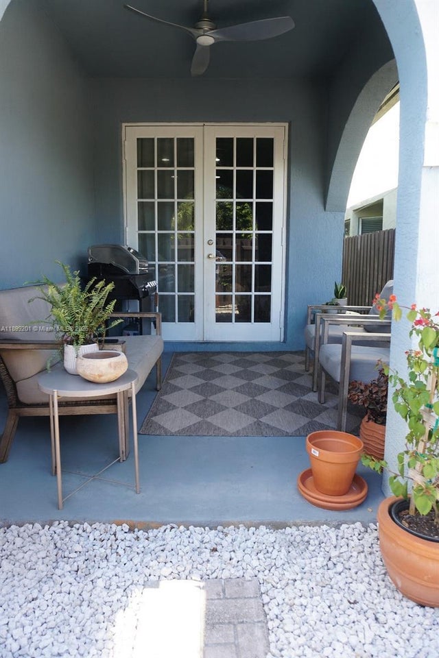3 of 31 - 1139 Ne 3rd Ave, Fort Lauderdale, FL