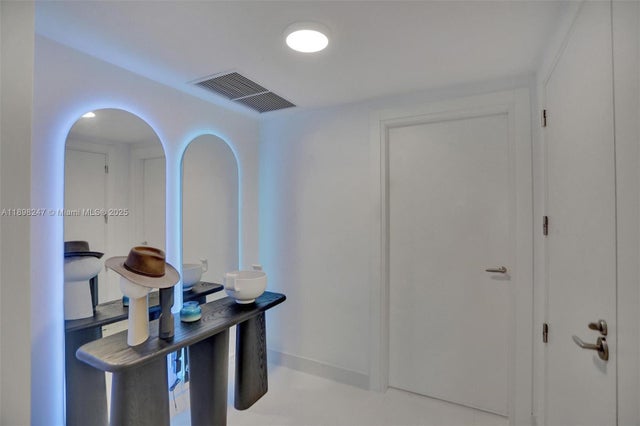 5 of 61 - 2627 S Bayshore Dr 506, Coconut Grove, FL