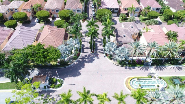 4 of 58 - 3699 Ne 208th Ter, Aventura, FL