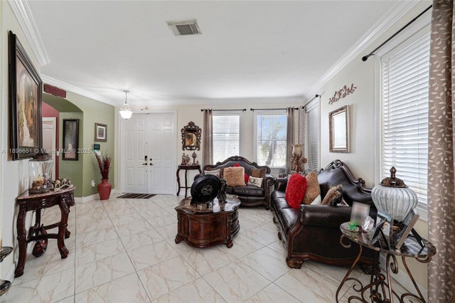1 of 61 - 2250 Sw 155th Ave, Miami, FL