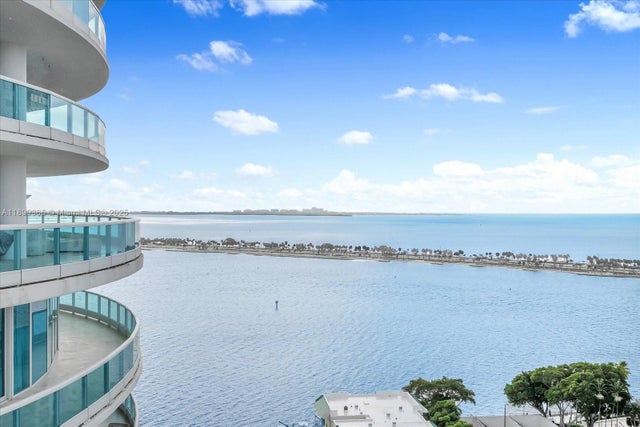 1 of 53 - 2127 Brickell Ave 2005, Miami, FL