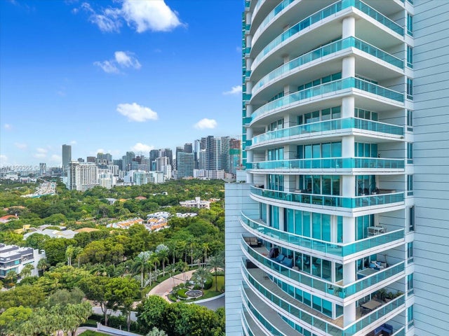 3 of 53 - 2127 Brickell Ave 2005, Miami, FL