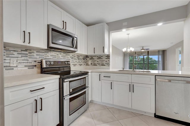 2 of 23 - 8592 W Sunrise Blvd 317, Plantation, FL