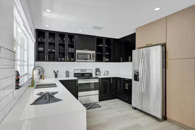 2 of 66 - 1244 Garfield St, Hollywood, FL